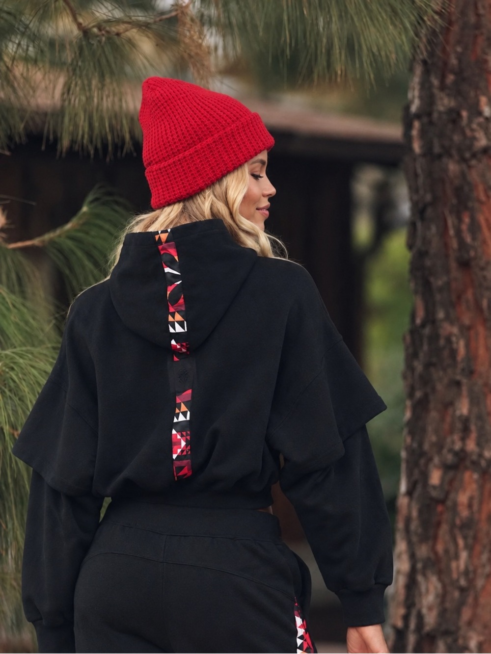 NWT FREE PEOPLE MOVEMENT Snow Flow Hoodie | Black Combo MSRP $128 Size L